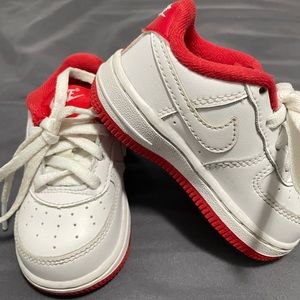 Nike air force size 5C for toddler